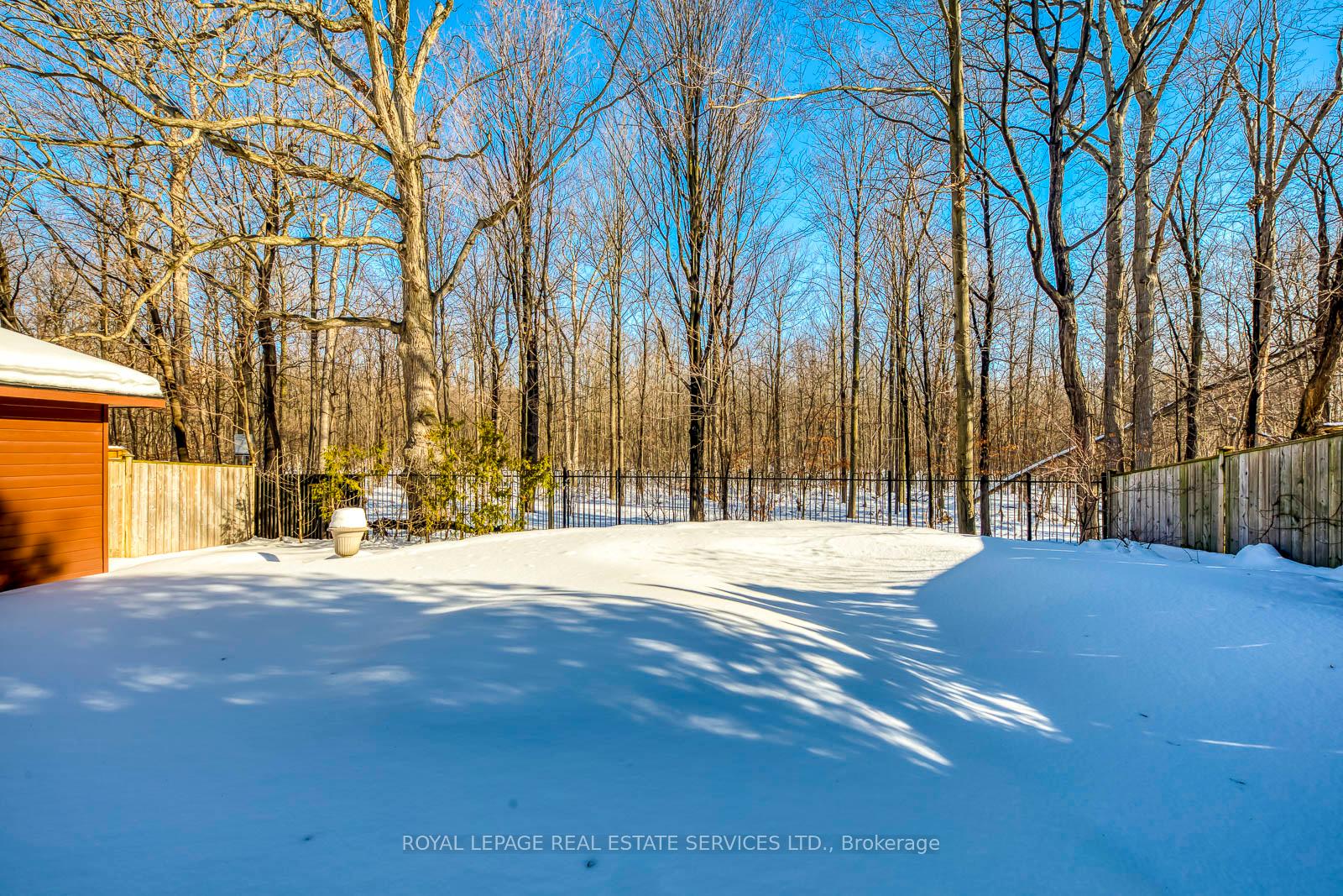 1462 Grand Boulevard