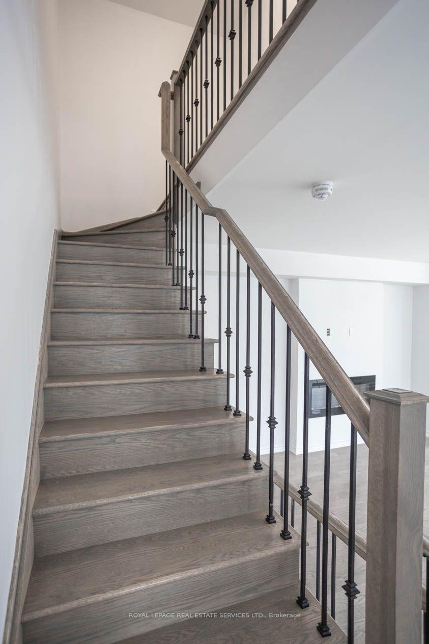 424 Rockwell Common, Oakville, ON L6H 0R7, Oakville ON, L6H 0R7