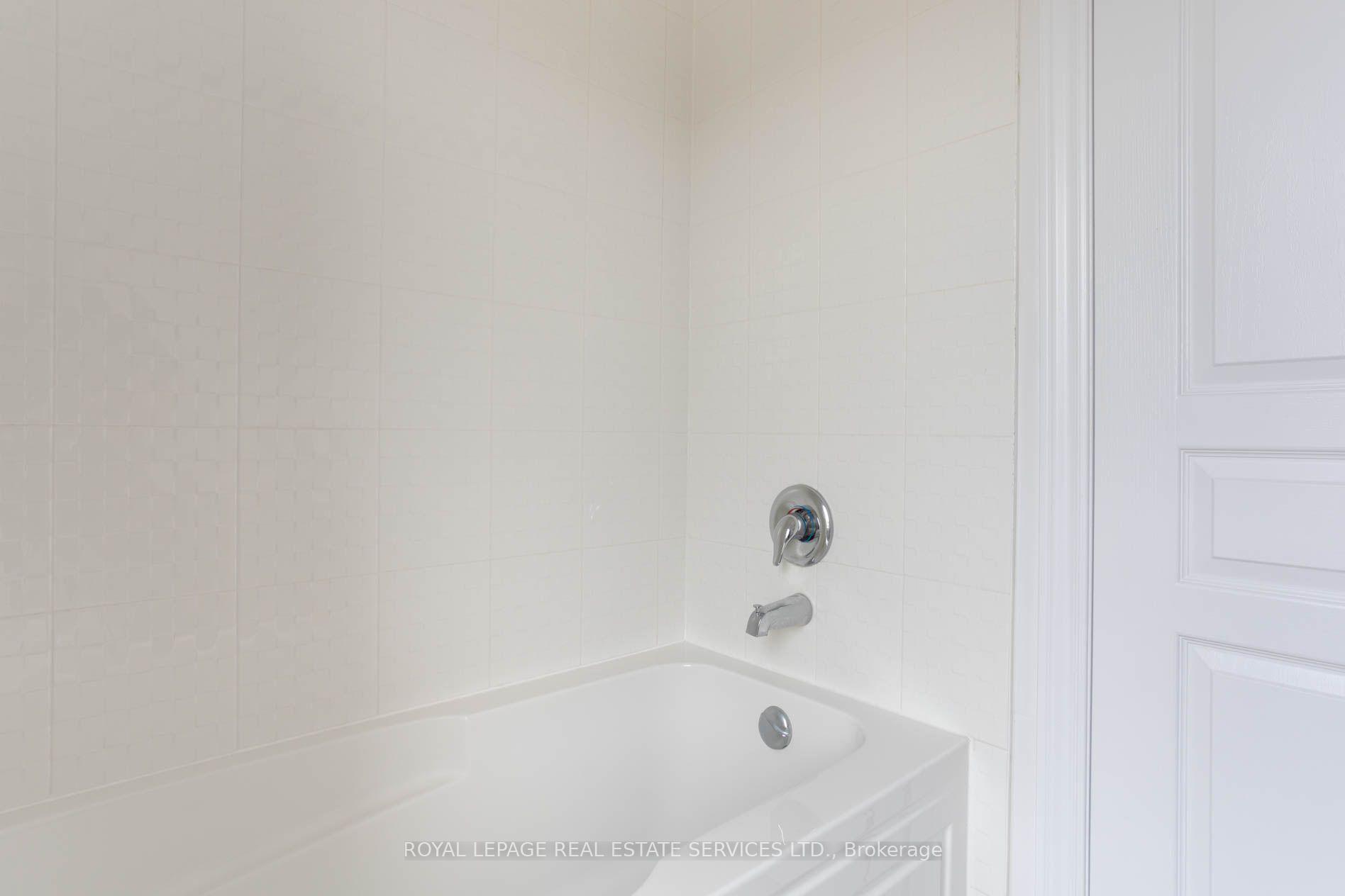 424 Rockwell Common, Oakville, ON L6H 0R7, Oakville ON, L6H 0R7