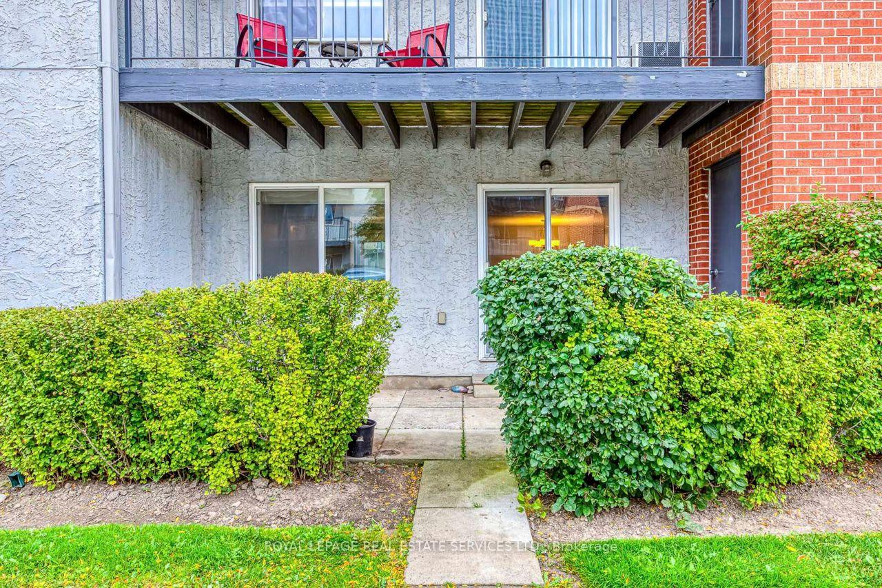 1450 Glen Abbey Gate 911