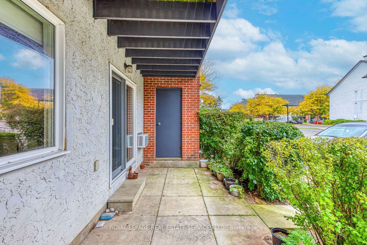 1450 Glen Abbey Gate 911