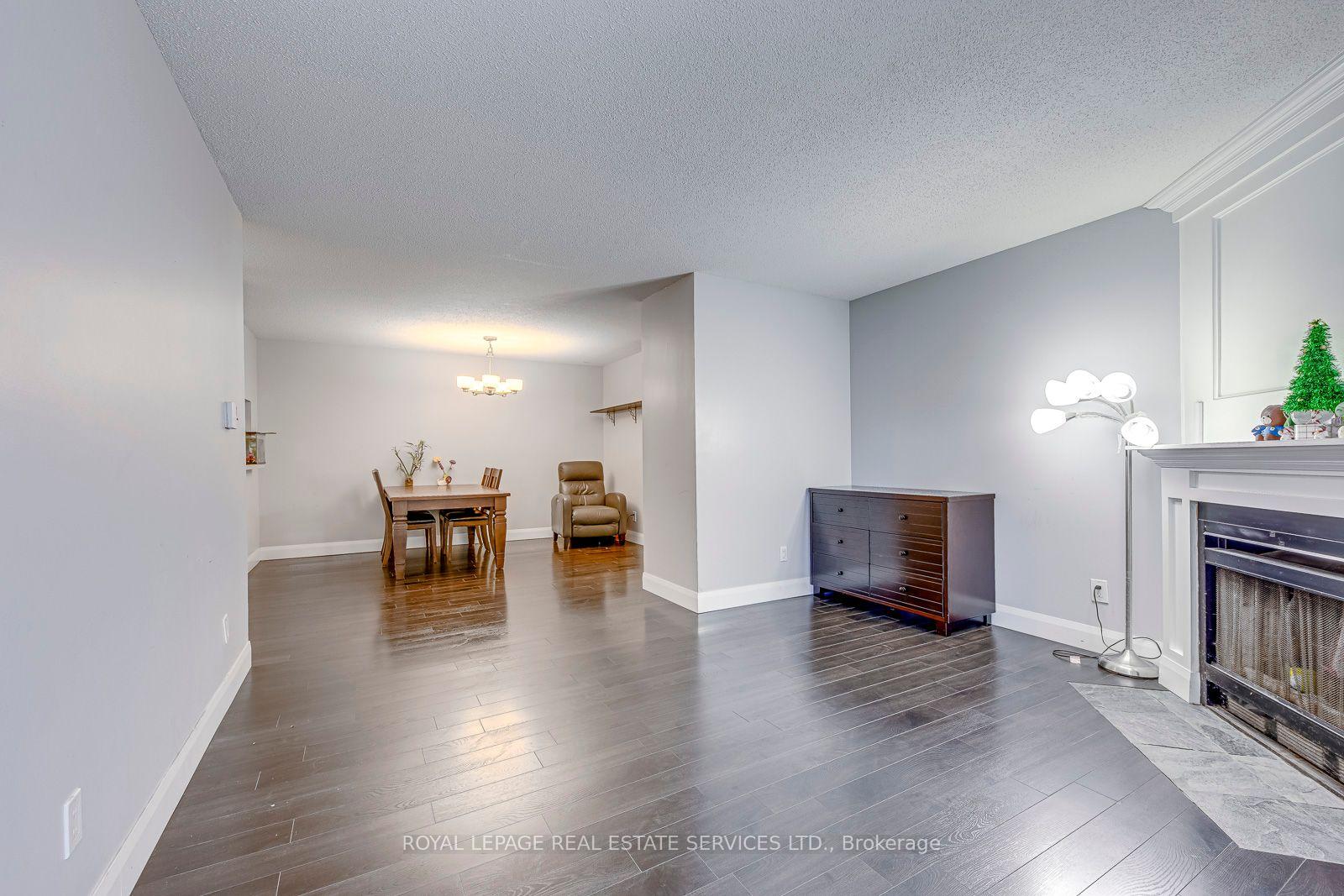 1450 Glen Abbey Gate 911