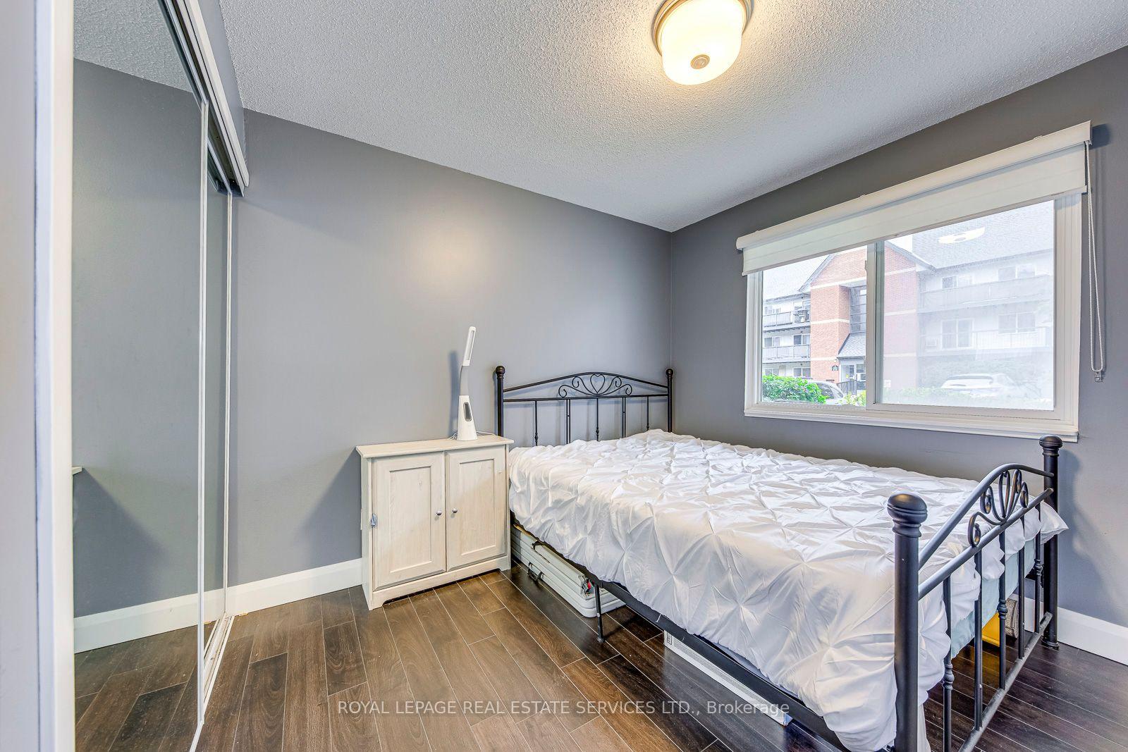 1450 Glen Abbey Gate 911