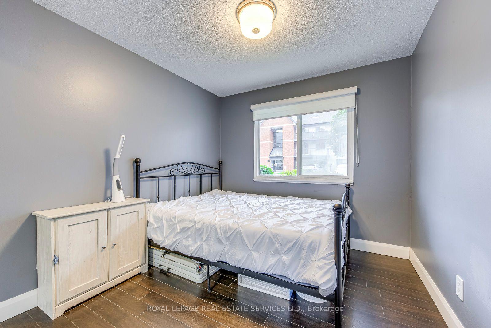 1450 Glen Abbey Gate 911