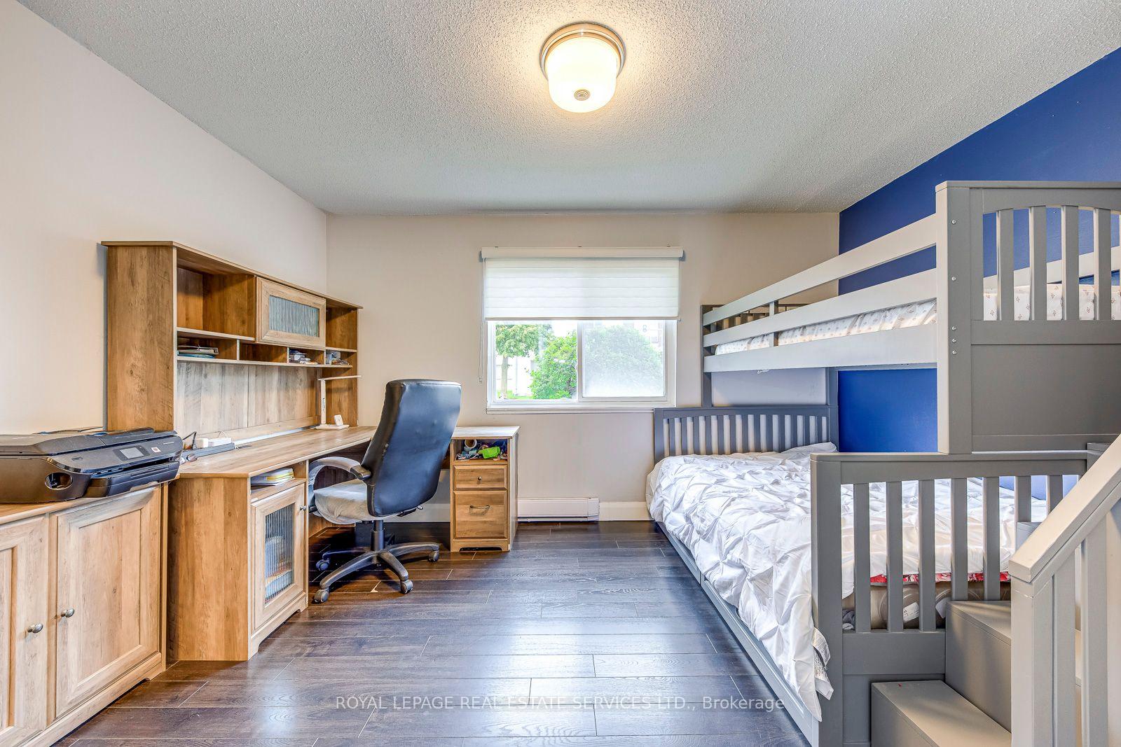 1450 Glen Abbey Gate 911