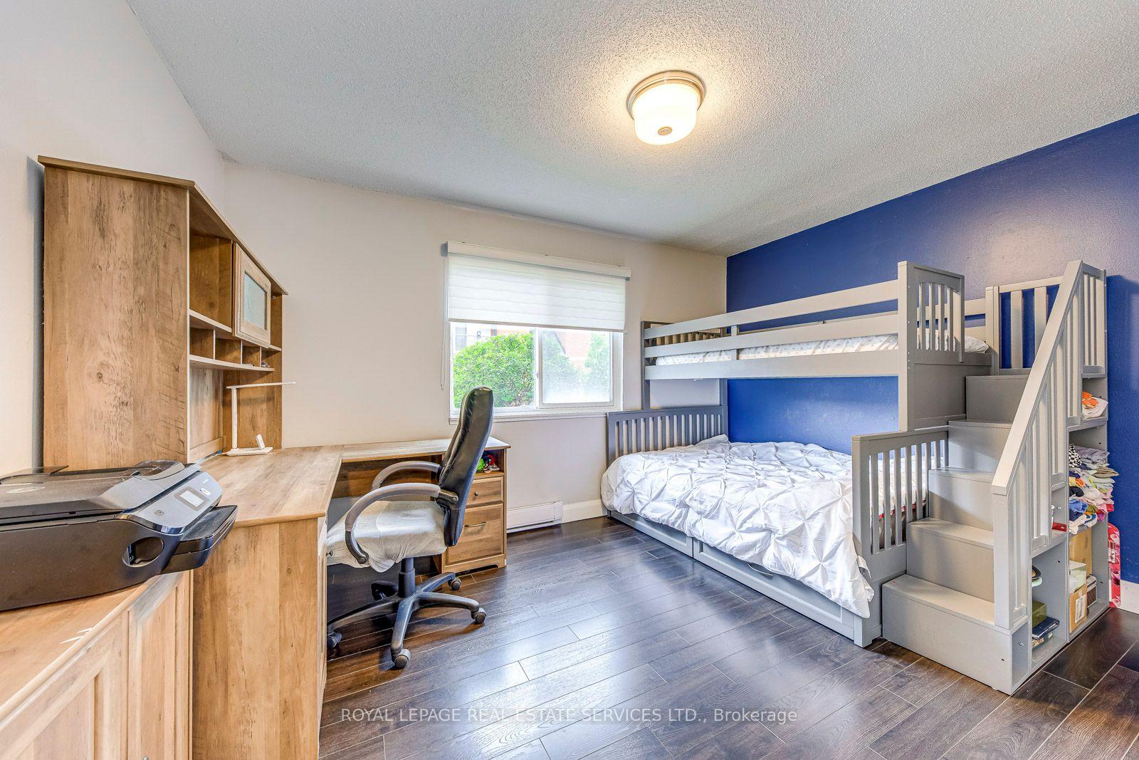 1450 Glen Abbey Gate 911