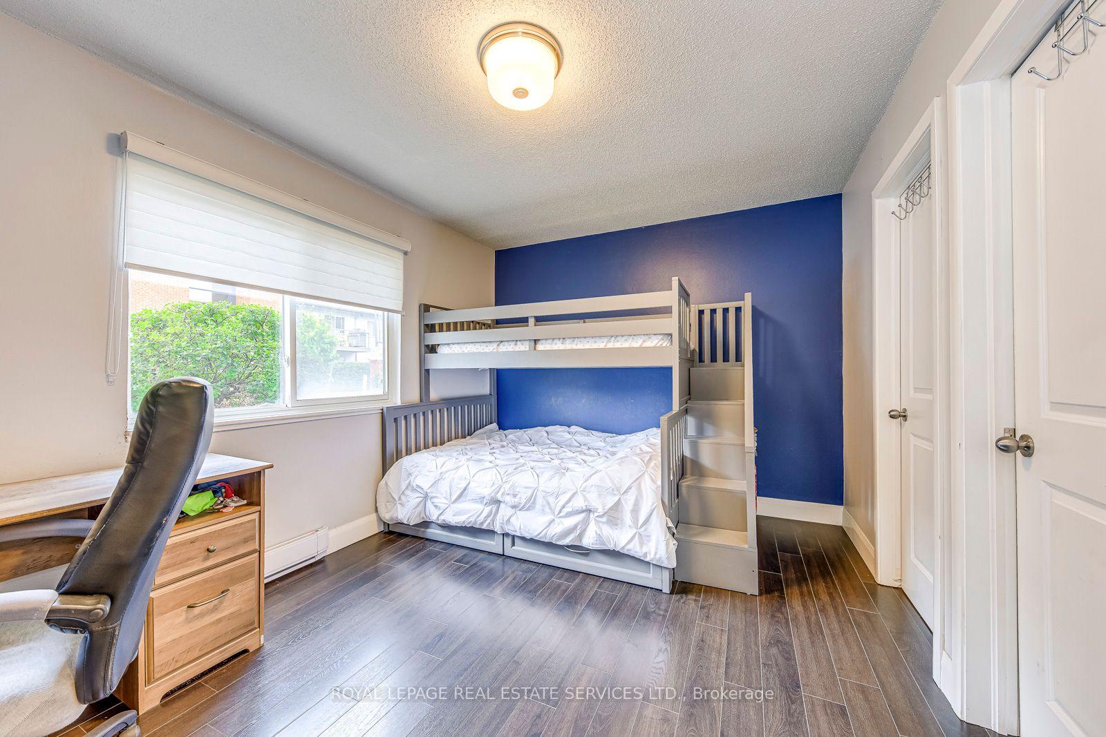 1450 Glen Abbey Gate 911