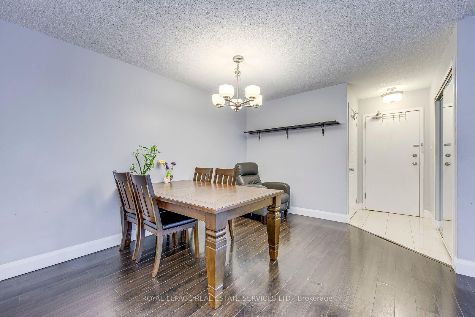 1450 Glen Abbey Gate 911