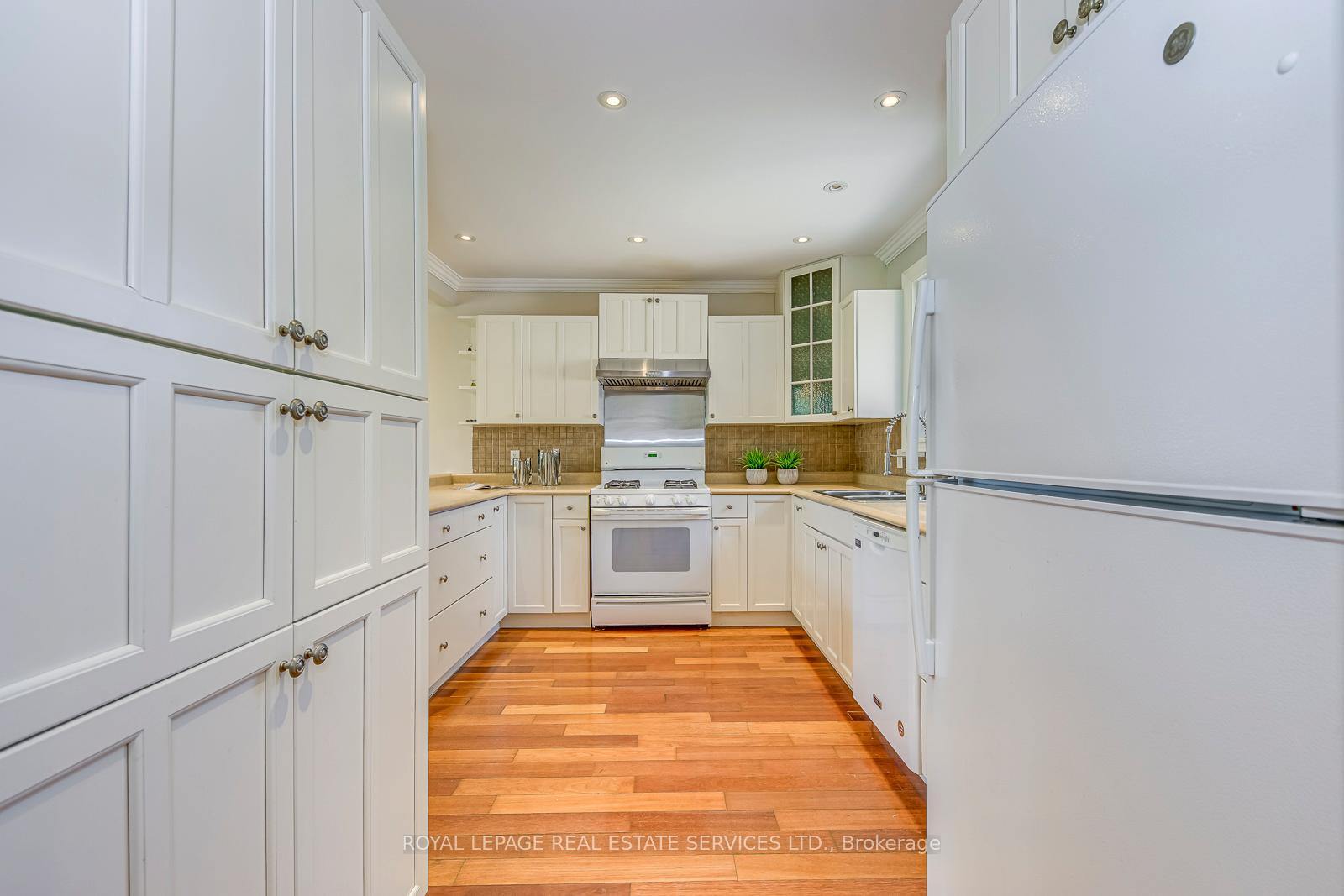 3125 Centennial Drive