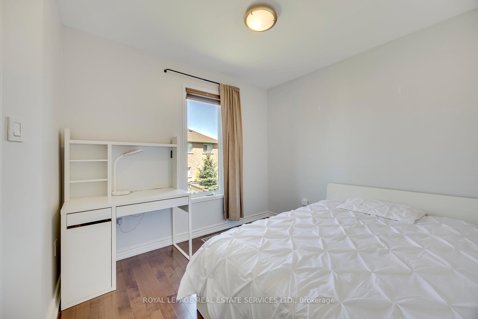 2189 Postmaster Drive 15