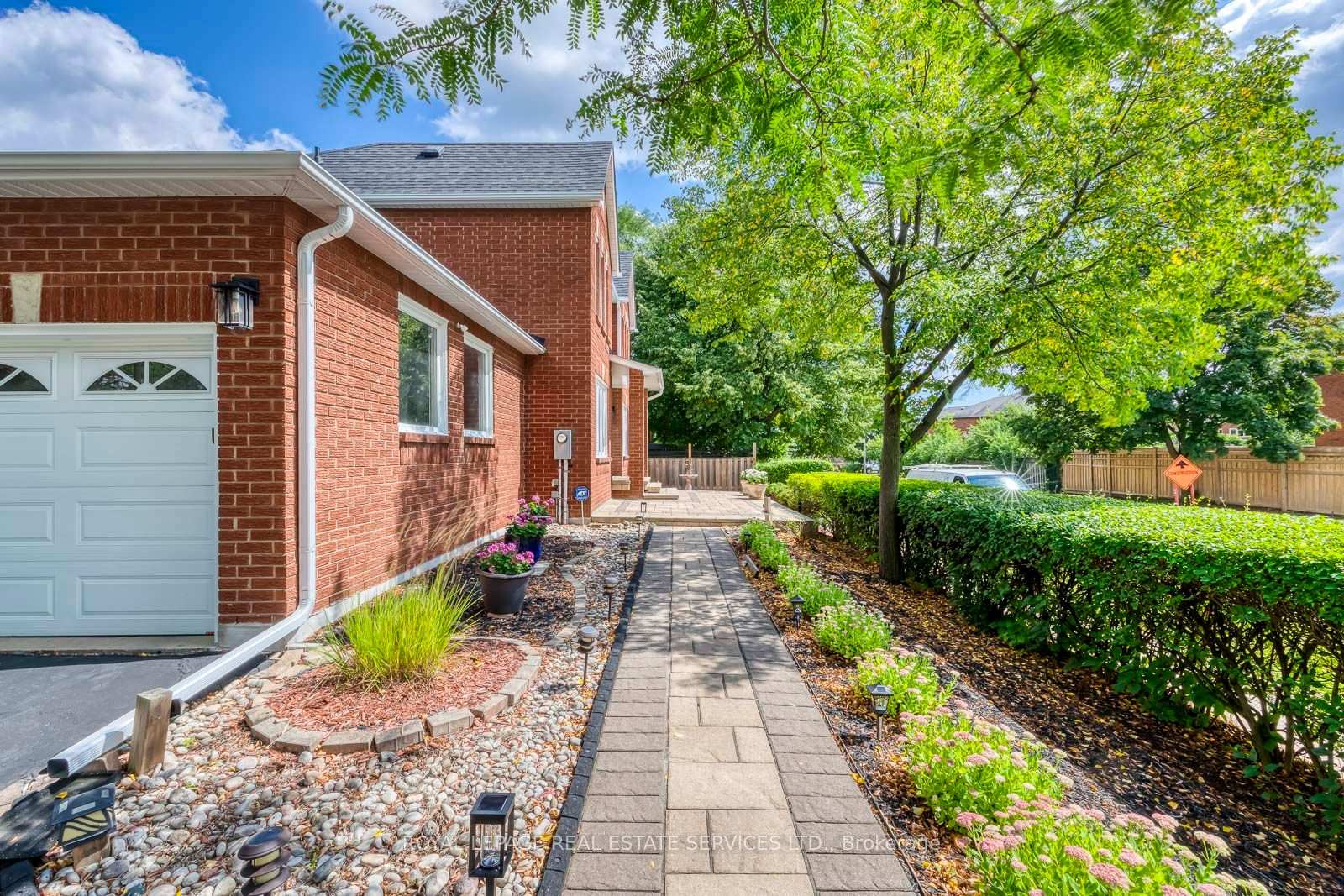 2101 Galena Crescent