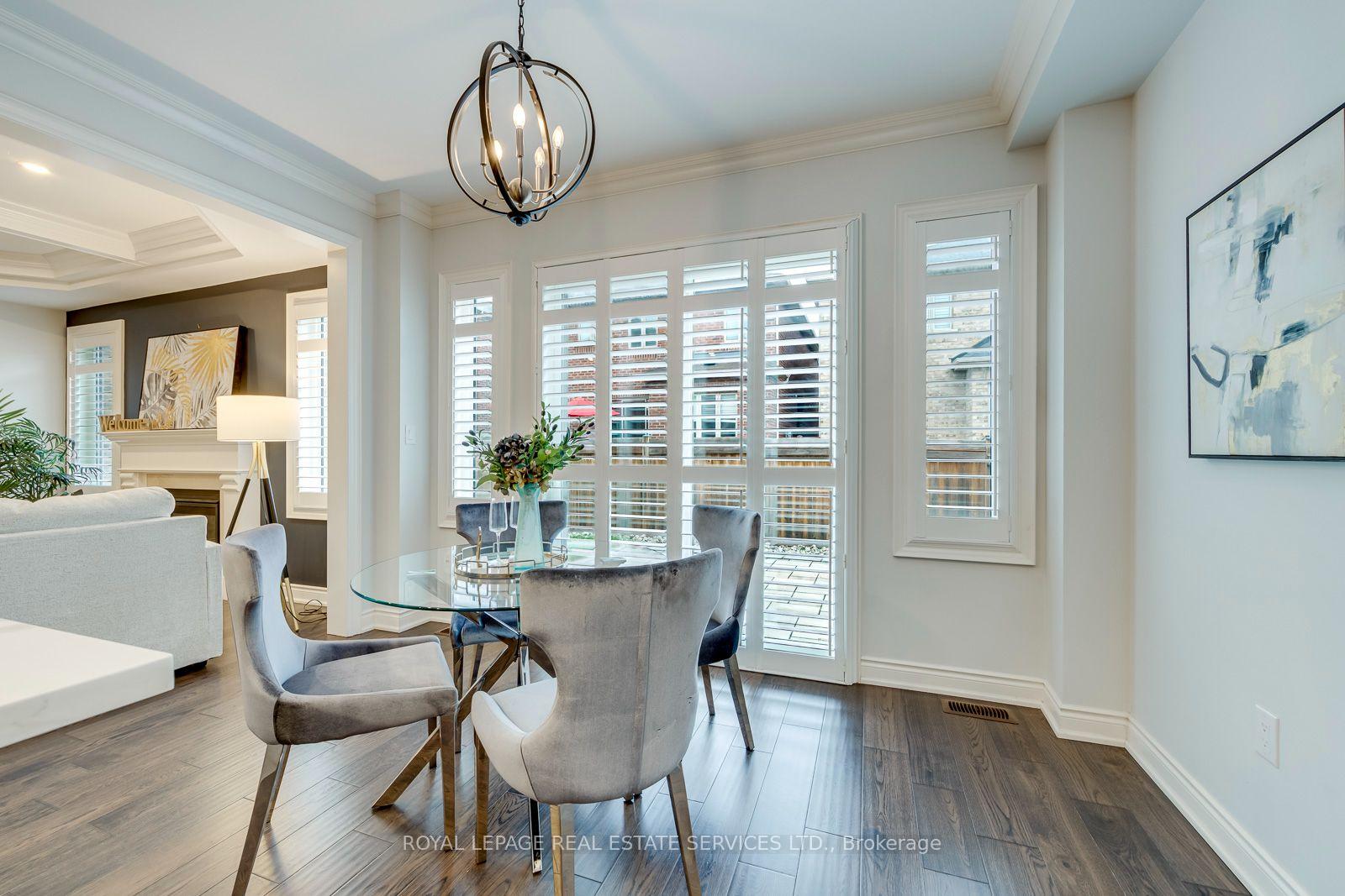 3087 Streamwood Pass