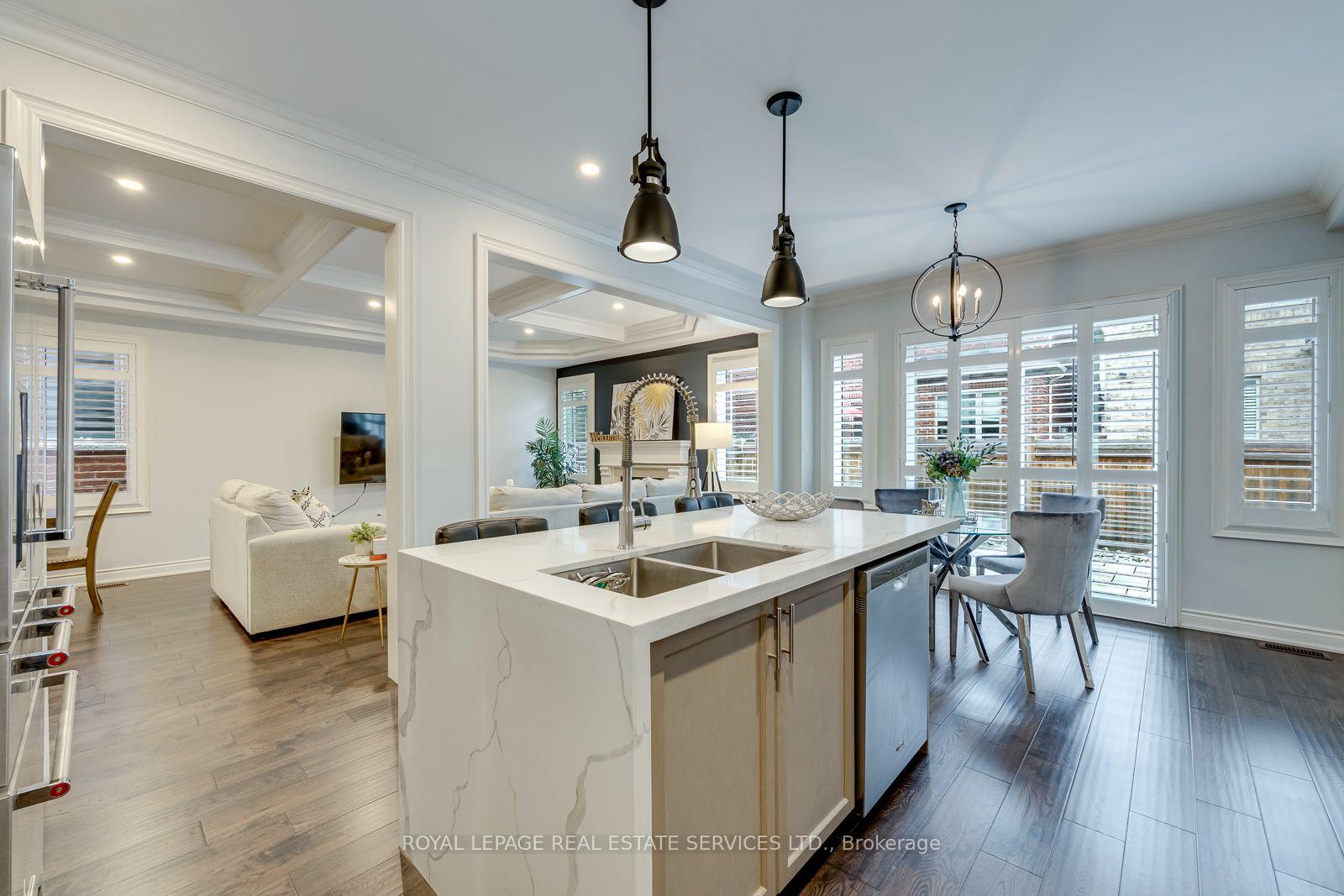 3087 Streamwood Pass
