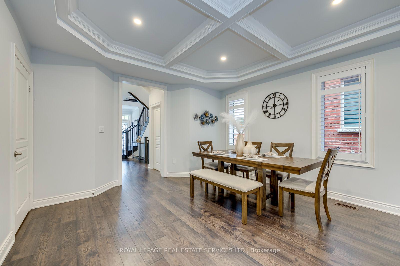 3087 Streamwood Pass