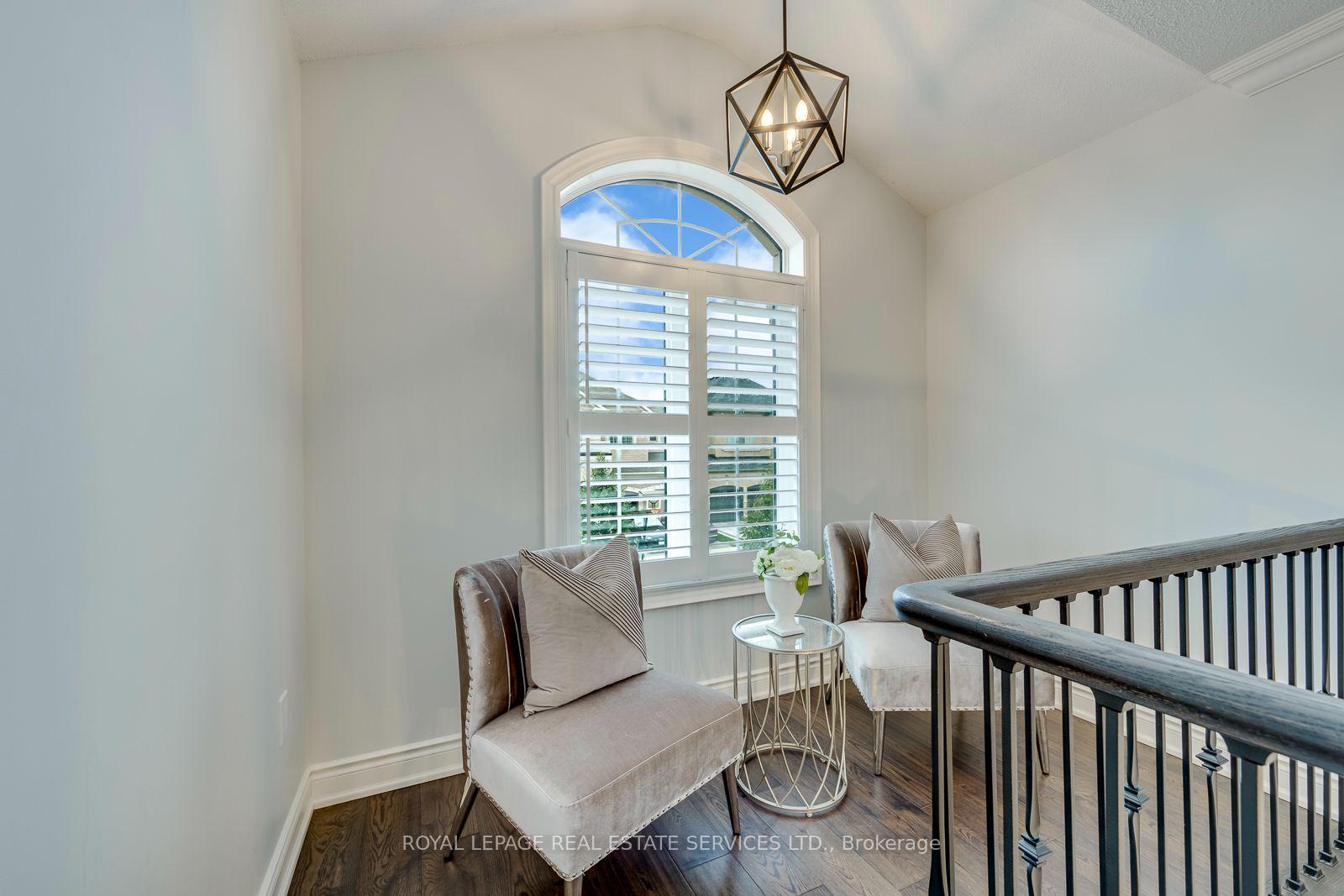 3087 Streamwood Pass