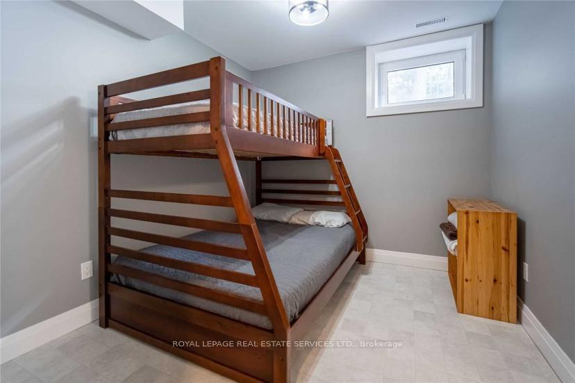 2365 Selwyn Bay Lane