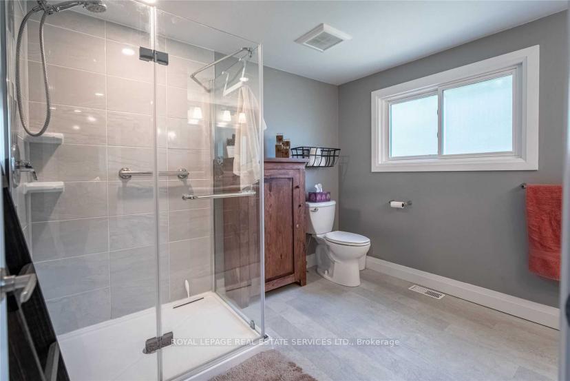 2365 Selwyn Bay Lane