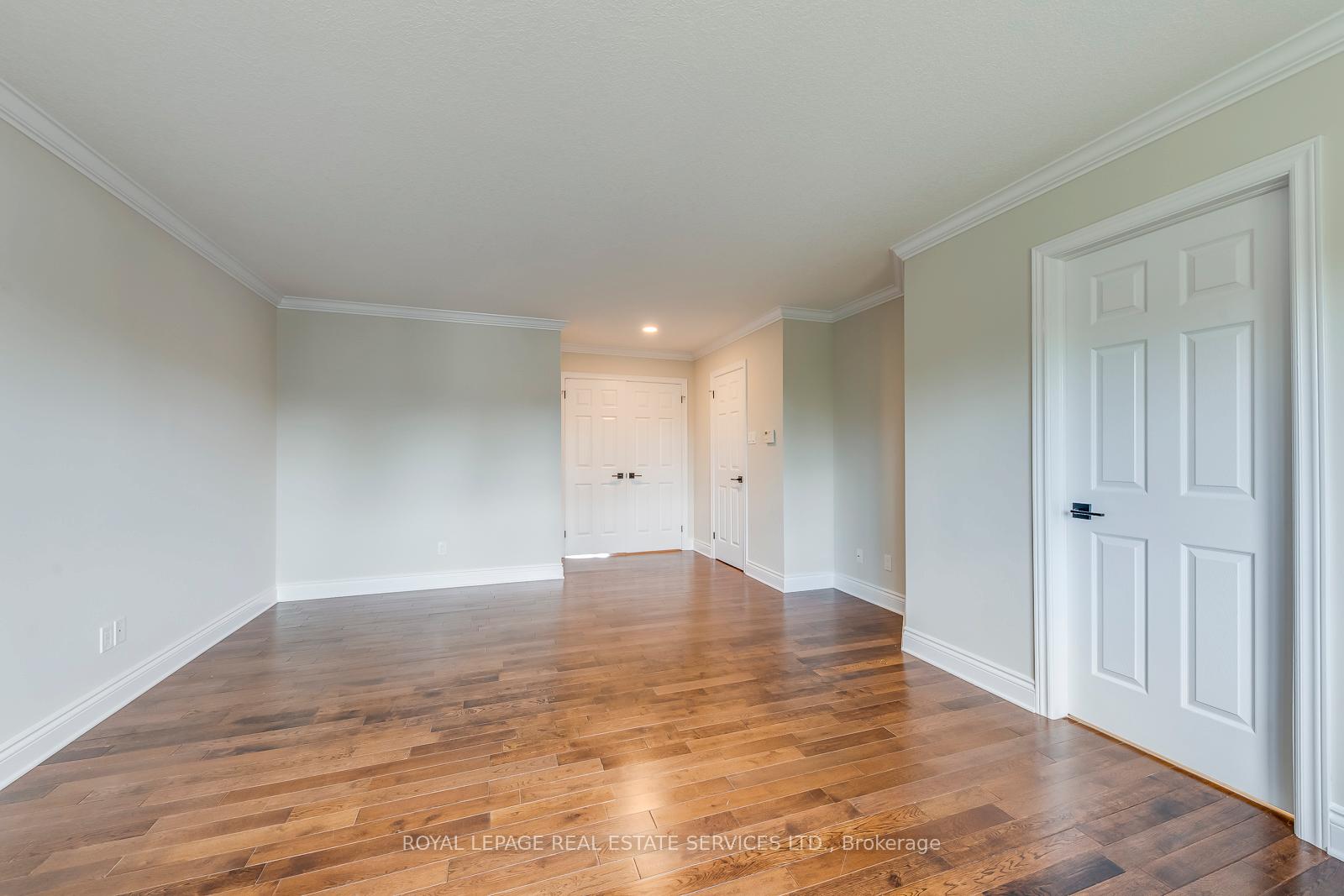 38 Moraine Walk
