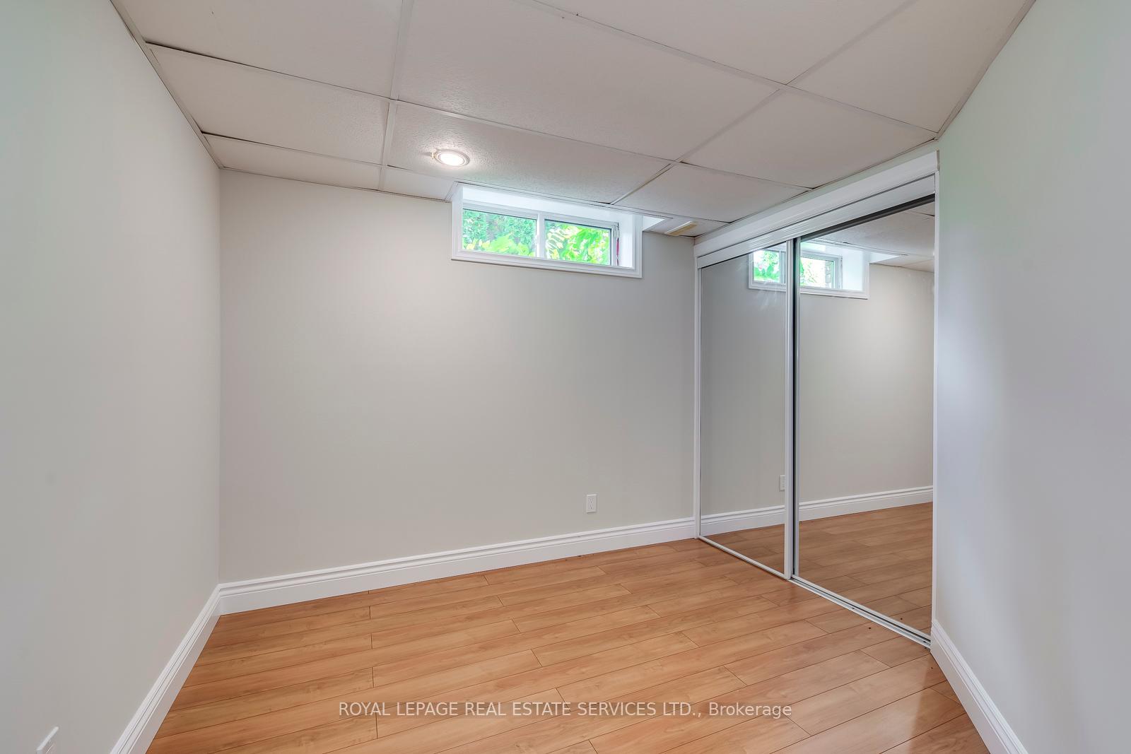 38 Moraine Walk