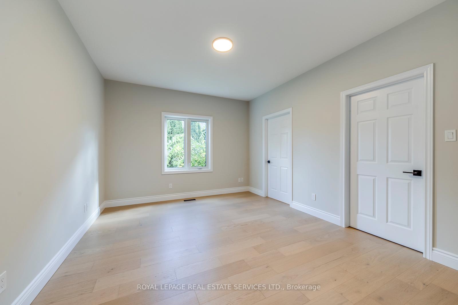 38 Moraine Walk