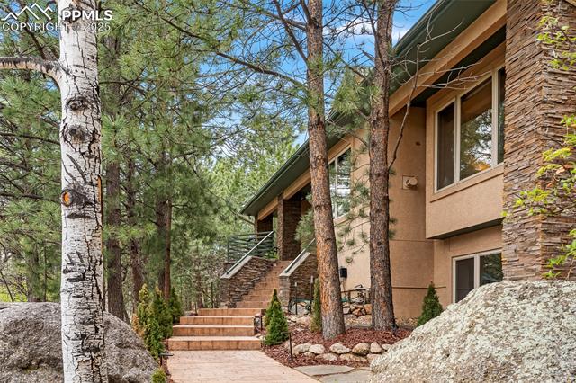 166 Ellsworth Street