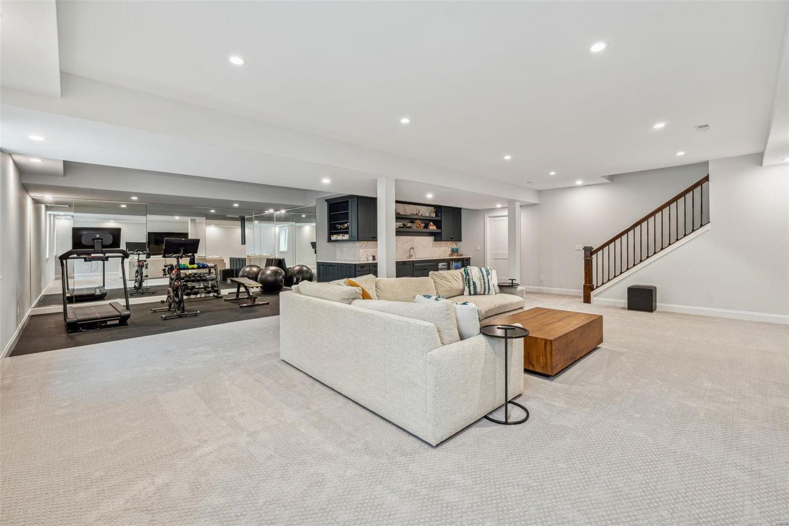 10135 Fieldcrest Lane
