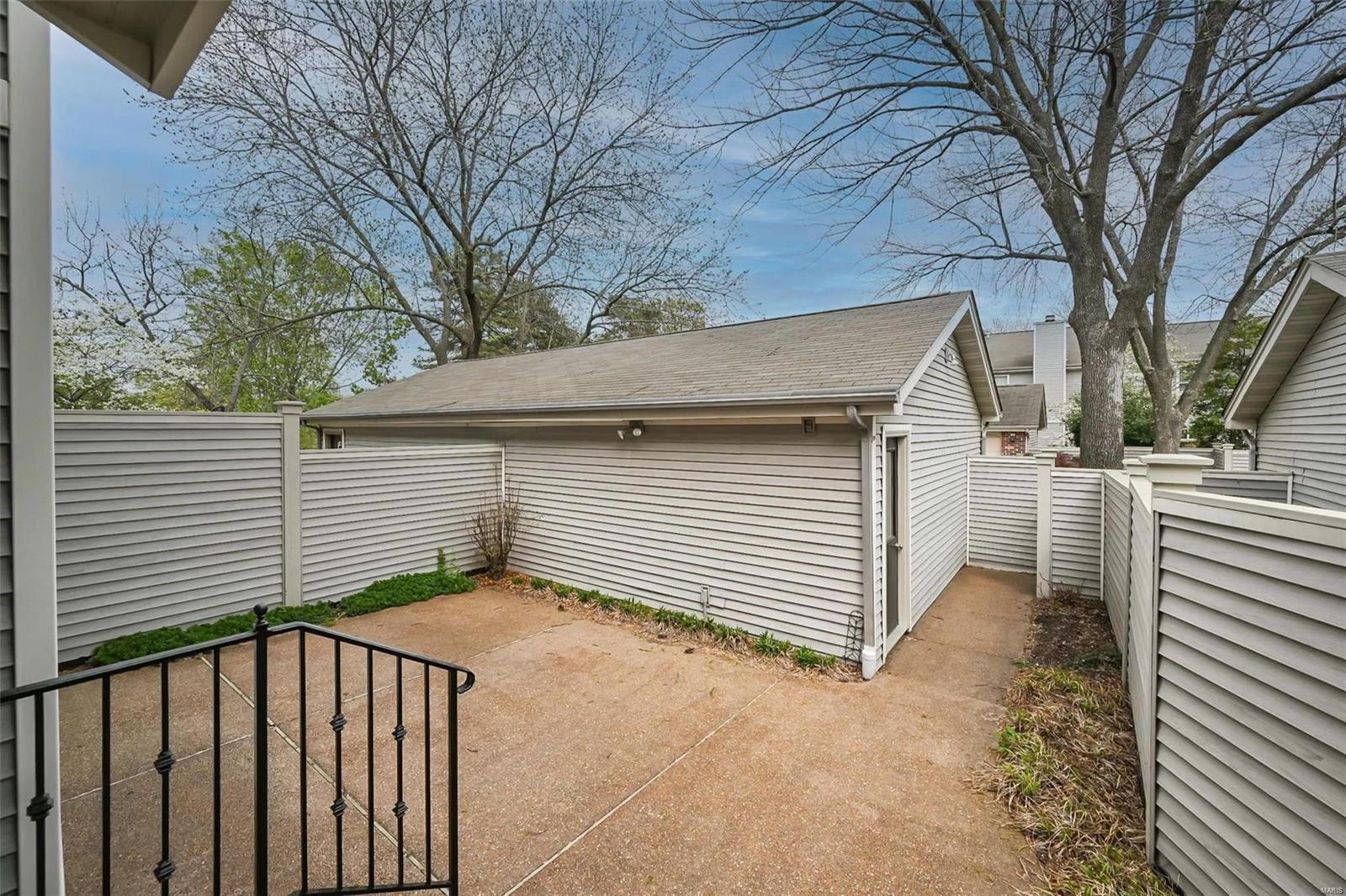 5404 Kenrick Parke Drive