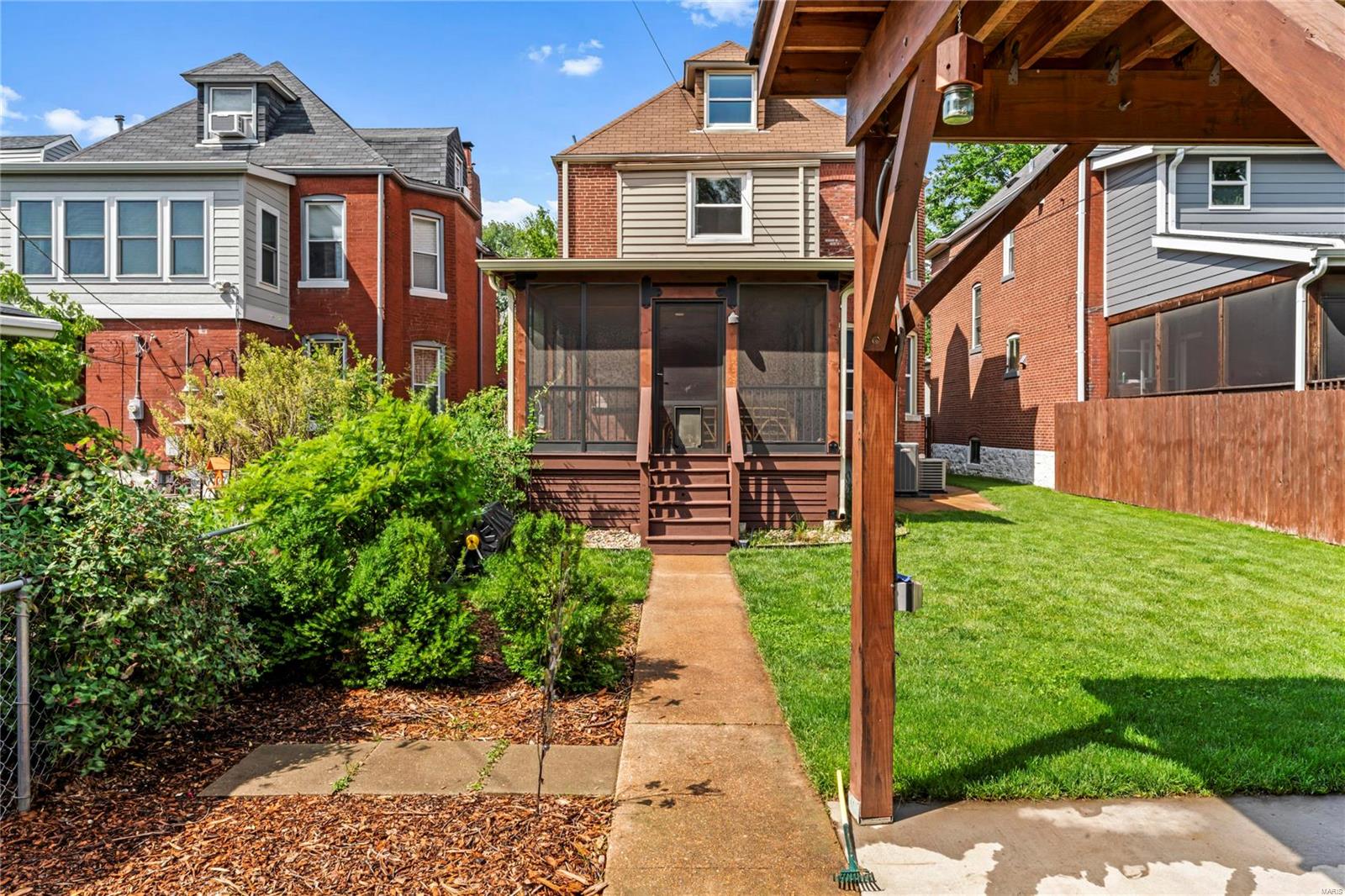 3814 Connecticut Street