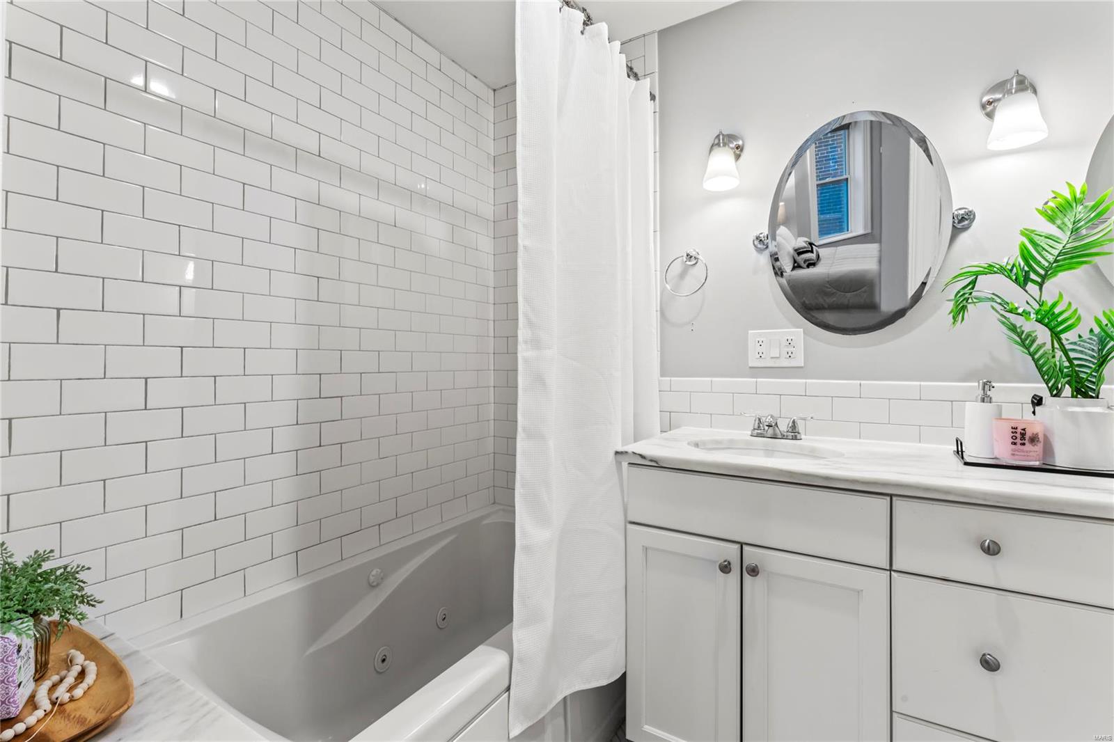 3814 Connecticut Street