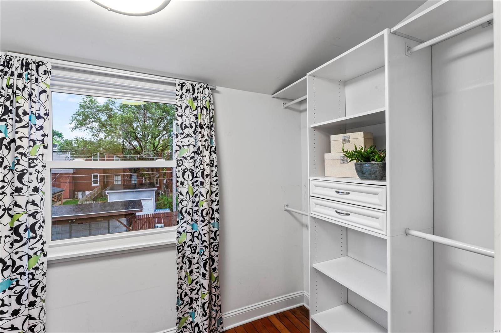 3814 Connecticut Street