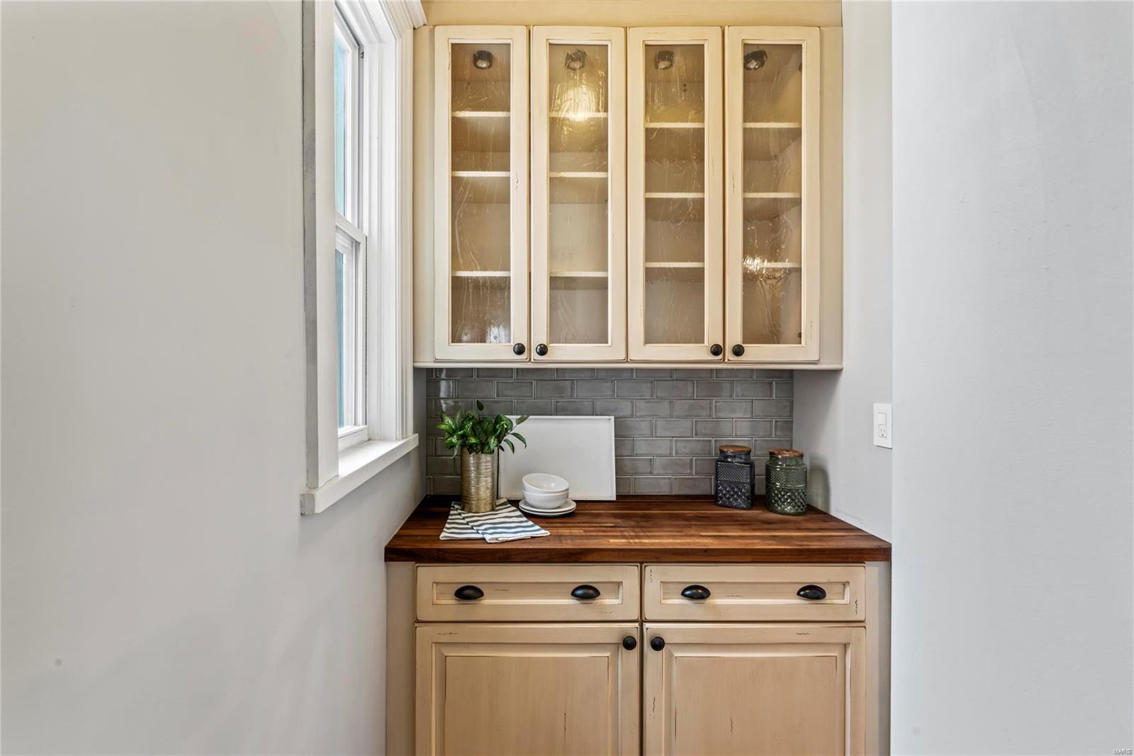 3814 Connecticut Street