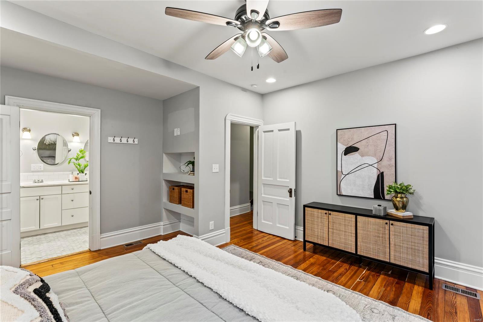 3814 Connecticut Street