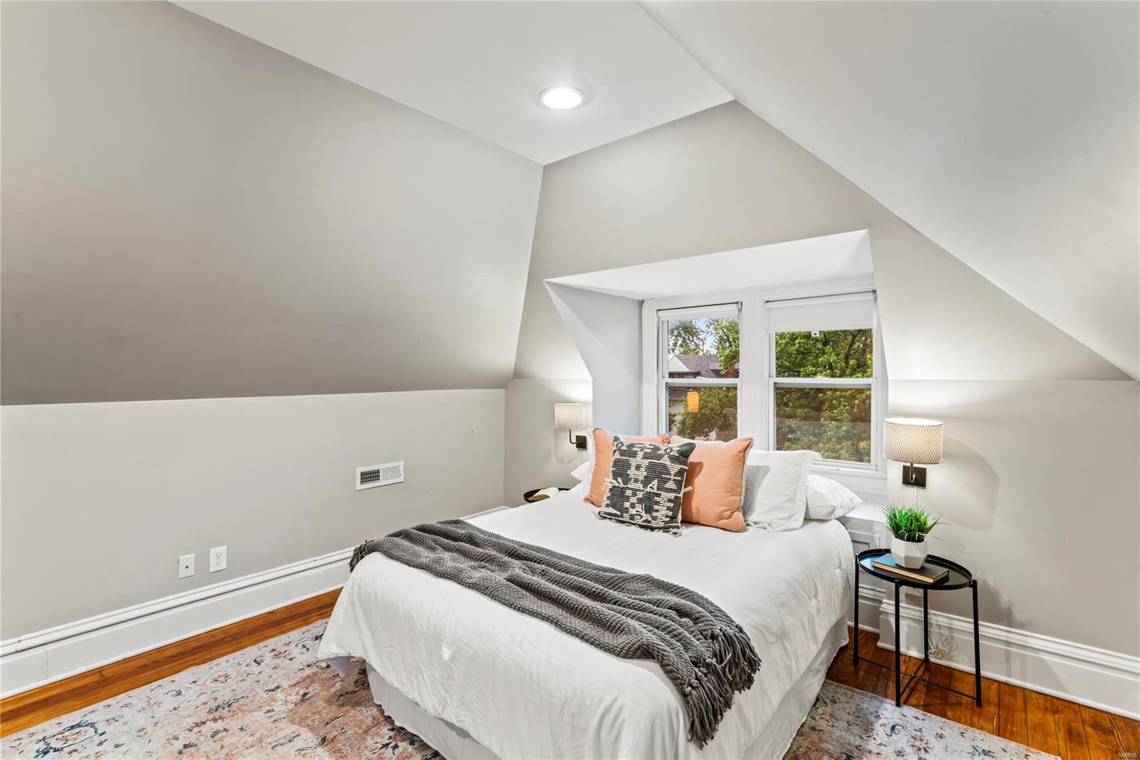 3814 Connecticut Street