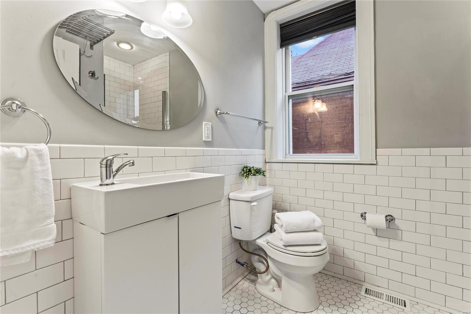 3814 Connecticut Street