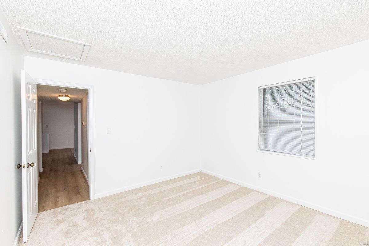 1603 Thrush Terrace