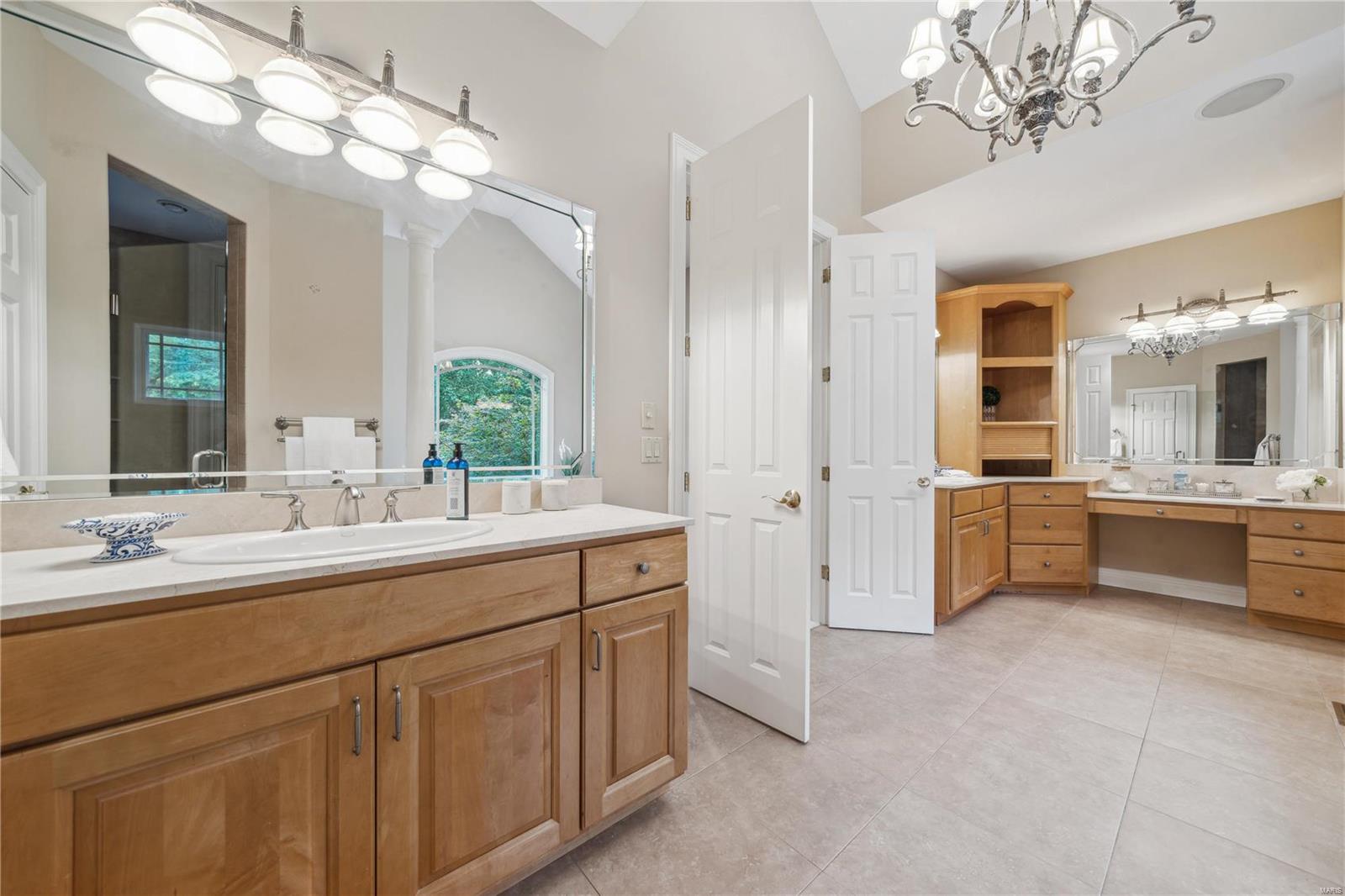 607 Greenwich Green Lane