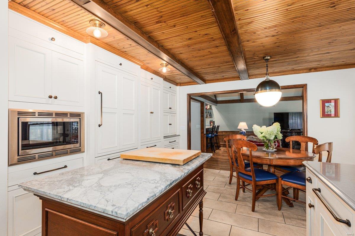 413 Strawbridge Drive