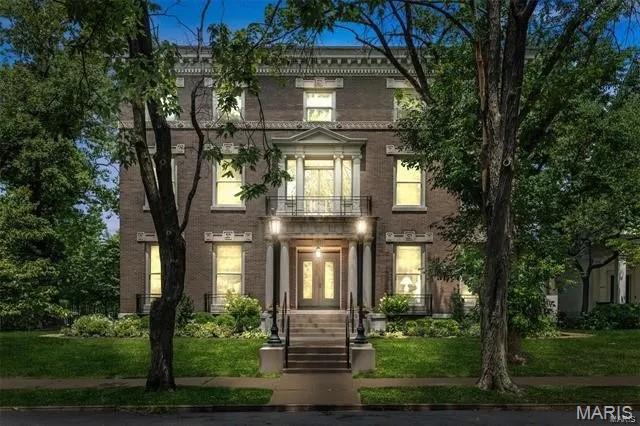 4969 Pershing Place Unit: 1