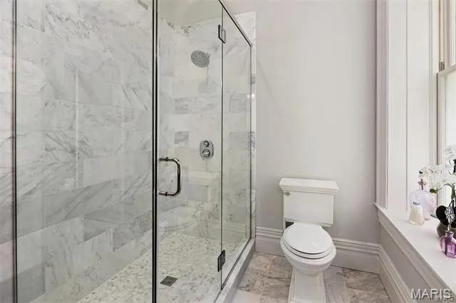 4969 Pershing Place Unit: 1