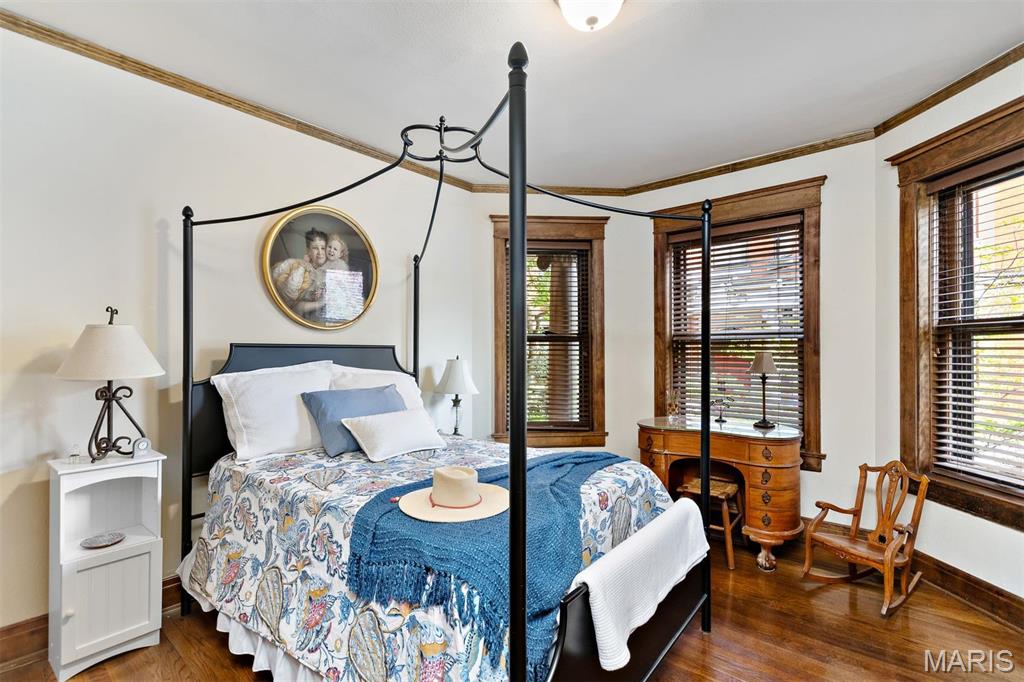 5539 Waterman Boulevard Unit: 1S