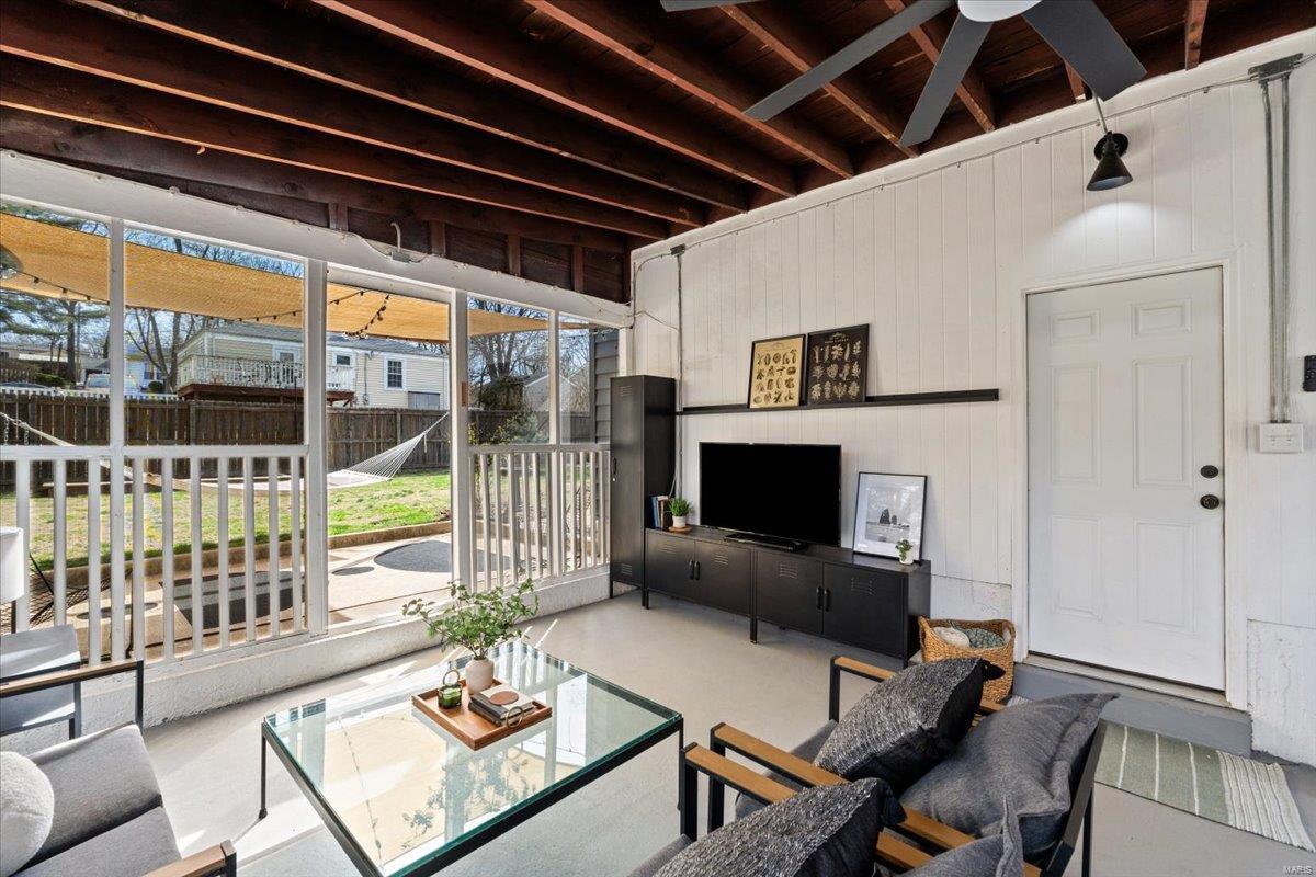 1240 Avery Court