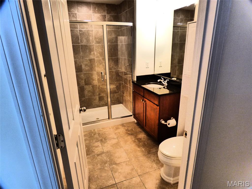 1515 Lafayette Avenue Unit: 403