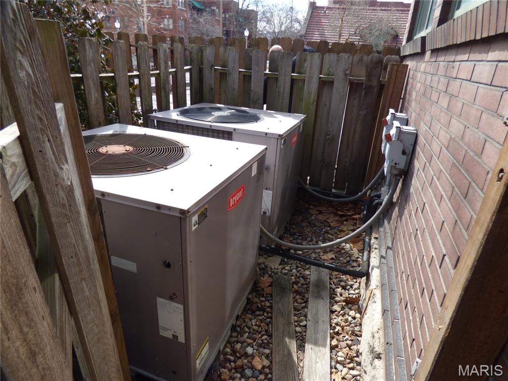 4500 W Pine Boulevard