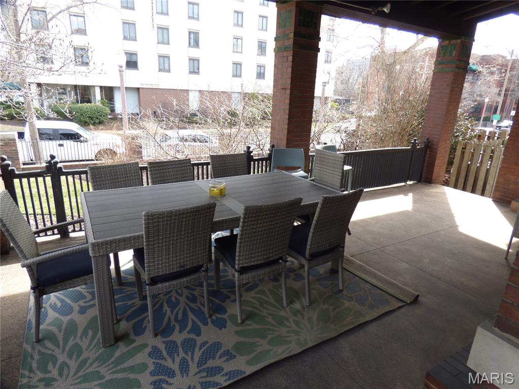 4500 W Pine Boulevard