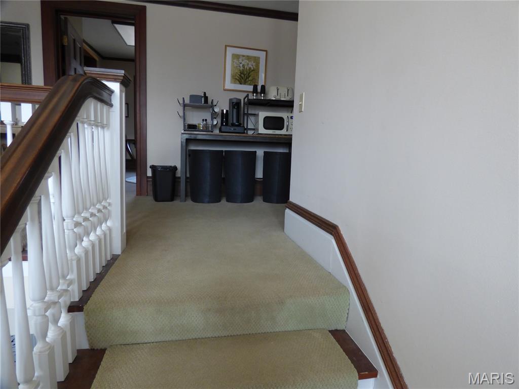 4500 W Pine Boulevard