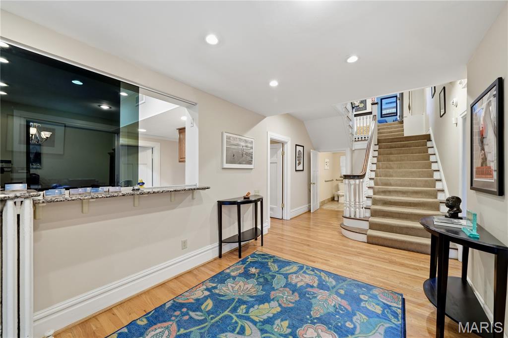 4500 W Pine Boulevard