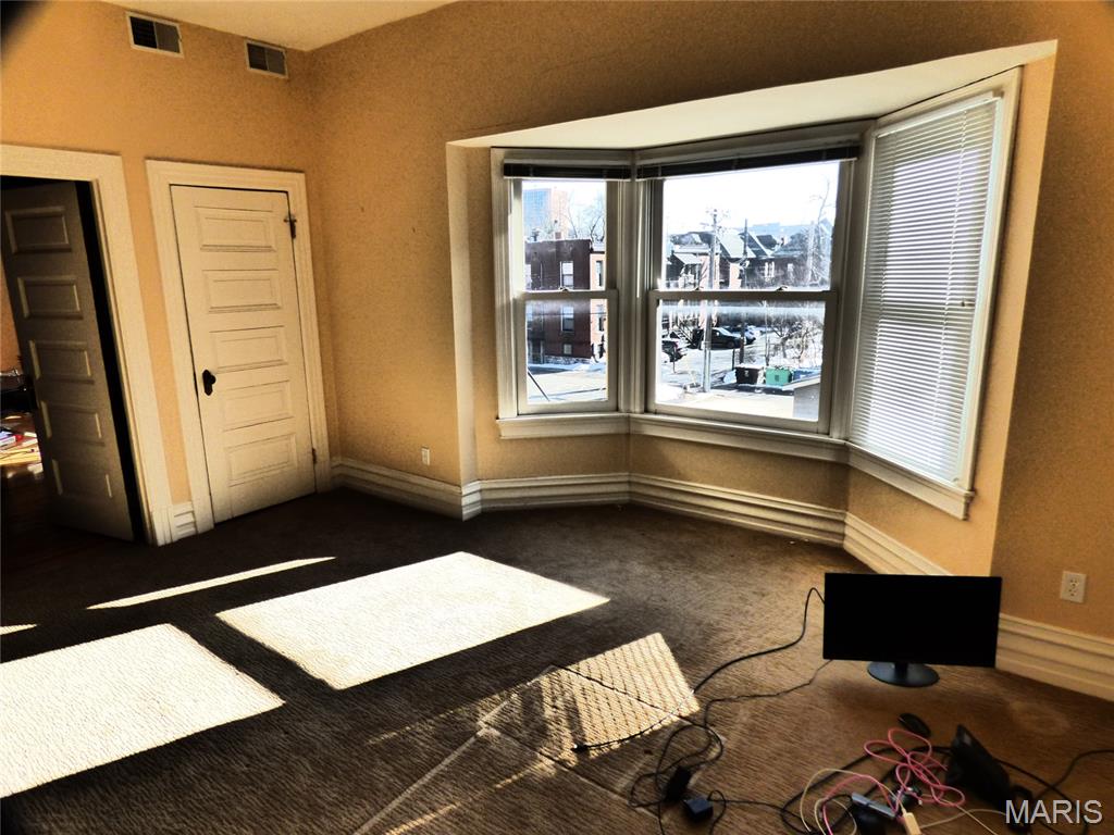 4512 West Pine Boulevard