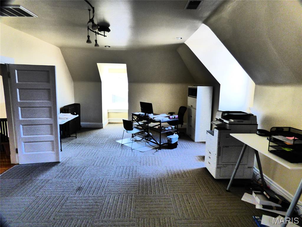 4512 West Pine Boulevard