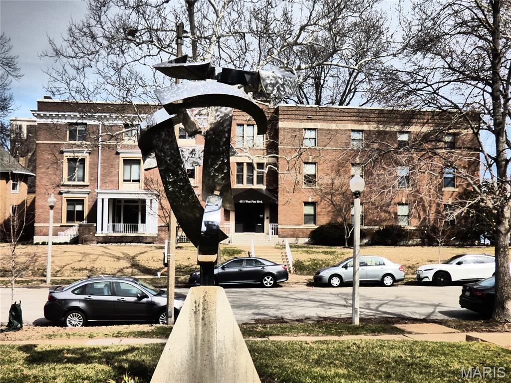 4500 West Pine Boulevard