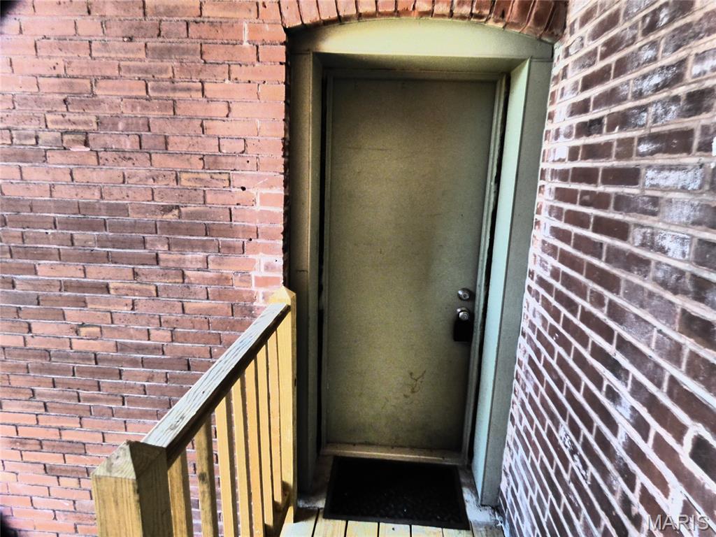 5653 Waterman Boulevard Unit: 3S